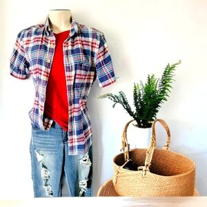 American Eagle button up shirt